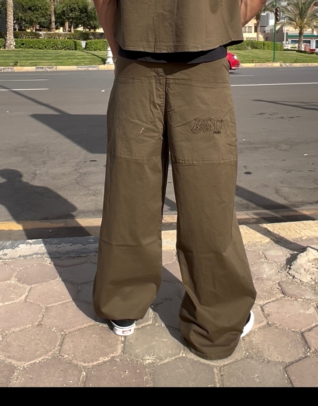 WAND OLIVE PANTS